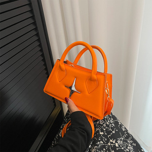 Small Niche Design Bag <strong>2025</strong> Female <strong>Trend</strong> High-End Spicy <strong>Girl</strong> New Handbag Ins Crossbody Bag Style