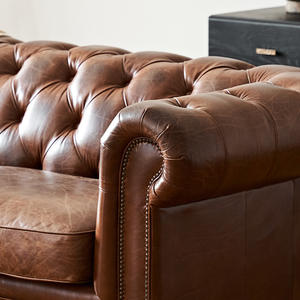 عطلات شسترفيلد عصرية من الجلد الطبيعي وحدات مقطعية من ثلاثة مواقف خشب صلب مستلق - Product Image 3