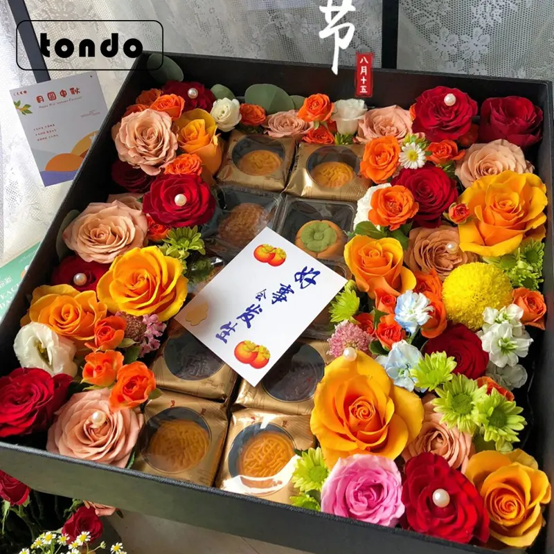 Boîte à fleurs cadeau de luxe pour la Saint-Valentin avec couvercle Boîte carrée en cristal pour fruits et fleurs