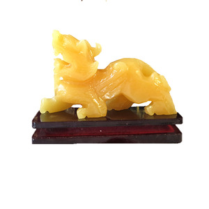 Estatua de Jade Pixiu Tallada Naturalmente en Topacio, Gran Venta - Product Image 6