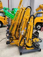 Mini Grue Mobile Électrique sur Camion 2t, Grue Pliante à Flèche de Levage 7m, Treuil Palan DC24v 12v, à Vendre