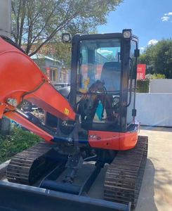 Miniexcavadora Usada KX163 de Japón, 6 Toneladas, Capacidad de 5 Toneladas, 6300 kg, 360 Horas, Motor de Orugas, Bomba, Ideal para Familias - Apta para Video Reportado - Product Image 6