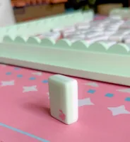 Nouveau jeu de Mahjong américain en acrylique vert clair monocouche 160 tuiles, pliable et portable pour les voyages et les fêtes, modèle 2026, vente chaude
