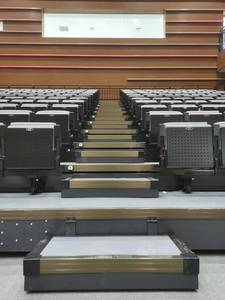 Asiento telescópico resistente para <span class=keywords><strong>gradas</strong></span>, <span class=keywords><strong>con</strong></span> estructura metálica, retráctil, <span class=keywords><strong>con</strong></span> cojín acolchado para estadios, gimnasios y arenas. - Product Image 2