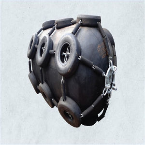 Fenders flottants en <span class=keywords><strong>EVA</strong></span> à longue durée de vie, haute absorption d'énergie et faible force de réaction pour quais et terminaux - Product Image 2