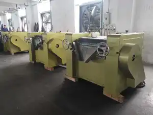Três Roll Mill para moagem tintas revestimentos Putty Triple Roller Mill