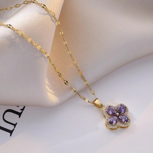 Nuevo collar de flores violetas, cadena de clavícula versátil y moderna, diseño de lujo ligero para mujer, collar de alta gama para el Día de San Valentín - Product Image 2