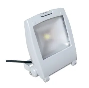 铝110Lm/W 90-180W用于城市隧道地铁室外灯LED球场灯LED泛光灯
