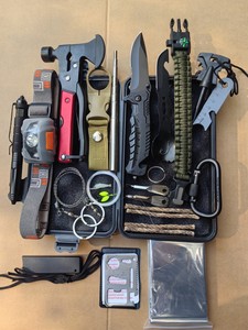 JK-H-O35 30 en 1 équipement et équipement de survie <span class=keywords><strong>kit</strong></span> de survie d'urgence accessoires de <span class=keywords><strong>Camping</strong></span> pour <span class=keywords><strong>Camping</strong></span> randonnée chasse pêche - Product Image 2