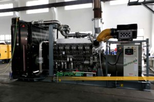 เครื่องกำเนิดไฟฟ้า 2000kva ระบายความร้อนด้วยน้ำแบบเปิด ใช้เชื้อเพลิงจากญี่ปุ่น พร้อมเครื่องยนต์สำรองสำหรับสถานีไฟฟ้าหลัก - Product Image 4