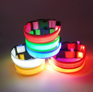 Venta caliente de alta Visible <span class=keywords><strong>Super</strong></span> brillante Durable USB intermitente Led collares de perro Led Collar de perro recargable - Product Image 1