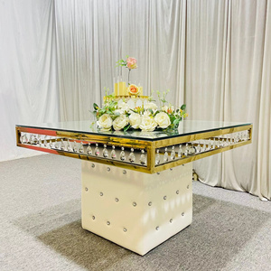 Sự kiện đám cưới bên trang trí bánh bảng với mặt dây chuyền pha lê - Product Image 3