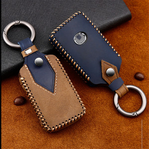 Điên Da Ngựa Handmade Bìa Chìa Khóa Xe Trường Hợp Key Cho Mazda <span class=keywords><strong>3</strong></span> Alexa CX4 CX5 CX8 2019 2020 <span class=keywords><strong>3</strong></span> Nút Thông Minh Từ Xa Chìa Khóa Xe - Product Image 1