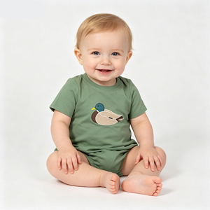 Mameluco bordado con pato mallard para bebés, mameluco verde de manga corta para bebés, mameluco informal de verano para recién nacidos - Product Image 1