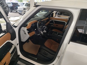 Guazi, <span class=keywords><strong>Land</strong></span> <span class=keywords><strong>Rover</strong></span> Defender 3.0 SUV, Superventas, Automático, Volante a la Izquierda, <span class=keywords><strong>2024</strong></span>, Auto Usado, 4x4, 5 Asientos, Cámara Trasera de 360° - Product Image 2