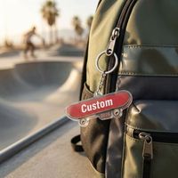 Porte-clés Skateboard Personnalisé pour Extérieur, Découpé sur Mesure, Imprimé UV, Transparent, en Acrylique, pour Skater