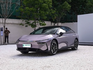 Xpeng P7+ Berline Électrique Ultra-Longue Autonomie MAX 1550KM Propulsion Arrière Transmission Automatique Intérieur Cuir Foncé Euro VI Nouveau EREV <span class=keywords><strong>Auto</strong></span> - Product Image 1