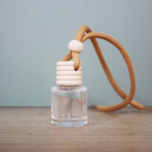 Stock 8ml transparente para Apple Shape Car Aroma difusor Perfume botella vacía cilindro colgante botella de vidrio tapa de rosca para aromaterapia - Product Image 3
