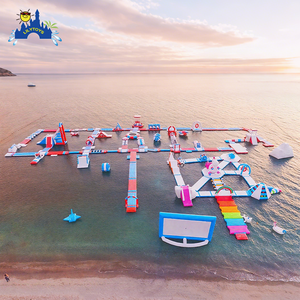 Parc aquatique <span class=keywords><strong>gonflable</strong></span> géant commercial d'été Lilytoys, parc aquatique flottant en <span class=keywords><strong>eau</strong></span> de mer, <span class=keywords><strong>parcours</strong></span> d'obstacles flottant en plein air - Product Image 1