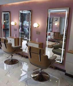 <span class=keywords><strong>Espejos</strong></span> de equipo de salón <span class=keywords><strong>para</strong></span> barbería y muebles Estación de maquillaje Estilismo Barbero Peluquería Espejo <span class=keywords><strong>con</strong></span> <span class=keywords><strong>luces</strong></span> - Product Image 6