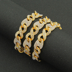 Bijoux plaqués <span class=keywords><strong>or</strong></span> hip hop <span class=keywords><strong>collier</strong></span> chaîne à maillons cubains en grains <span class=keywords><strong>de</strong></span> <span class=keywords><strong>café</strong></span> infinity glacé avec strass bling pour hommes - Product Image 6