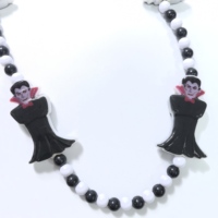Prix d'usine en gros, collier de perles lumineuses de vampire fantaisie, fête de carnaval d'Halloween