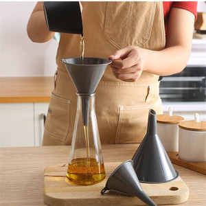 Conjunto de funil de plástico multiuso <span class=keywords><strong>3</strong></span> peças, mini funil de óleo de cozinha - Product Image 5