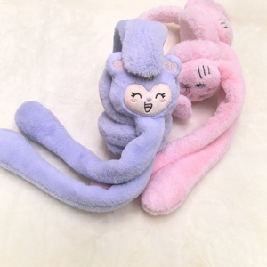 Lindos Orejeras de Conejo con Orejas Móviles, de Piel Sintética, Cálidas y Acogedoras para el Invierno, para Niños y Mujeres - Product Image 3