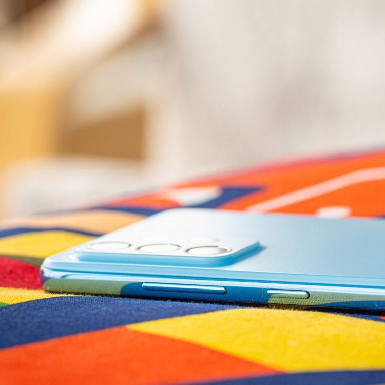 dubai cheap phones