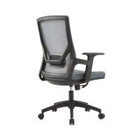 Chaise de bureau ergonomique pivotante à dossier mi-haut en maille pour projets d'appel d'offres en ingénierie, avec accoudoirs réglables et soutien lombaire