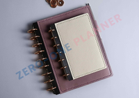 Personnalisé A4 A5 A6 A7 Premium Tableau de Bord Disque Pu Cuir Galet Saffiano Planificateur Notebook Budget Classeur Portefeuille Ensembles