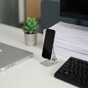 Nouveau support de bureau universel flexible en alliage d'aluminium 2025 pour smartphone, pliable multi-angle, portable et réglable pour la maison - Product Image 6