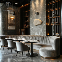 Table Ronde de Luxe Personnalisée Ron Group en Marbre, Chaise en Velours, Banquette Grise, Mobilier de Restaurant