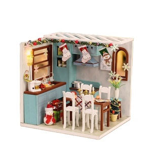 Iiecreate DIY <span class=keywords><strong>1</strong></span> <span class=keywords><strong>12</strong></span> Quy mô cho Dollhouse Kit với bụi che và đồ nội thất giáng sinh thu nhỏ dollhouses - Product Image 1