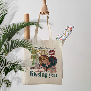 1 pièce Taste Me Carpenter <span class=keywords><strong>Sabrina</strong></span> motif Tote Canvas <span class=keywords><strong>Sac</strong></span> à bandoulière personnalisé pour voyage <span class=keywords><strong>Sac</strong></span> à provisions réutilisable pour femmes - Product Image 4