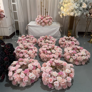 Centro de Mesa GreenLife con Rosas Blancas y Flores de Babybreath para Decoración de Mesa de Boda y Candelabros - Product Image 3