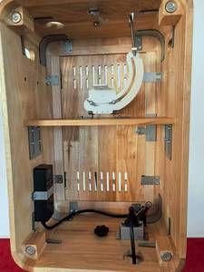 Cabine <span class=keywords><strong>photo</strong></span> vintage ipad en bois réglable en hauteur compatible avec l'<span class=keywords><strong>imprimante</strong></span> iPad pour les mariages et les événements - Product Image 4