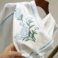 Nouveau Design Multicolore Polyester Coudre Dentelle Patches En Gros Broderie Wintersweet Fleur Décoration Applique pour Vêtement FA03