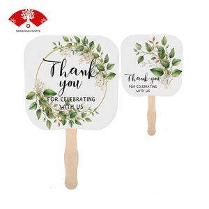 Ventiladores de papel de forma personalizada con mango de madera, ventilador de paleta de mano para boda para publicidad - Product Image 2