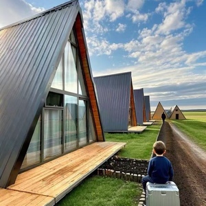 Mini Casa de Madera para Vacaciones al Aire Libre, Modelo Básico con Ventanas y Puertas, Casa de Vacaciones Económica para Fin de Semana - Product Image 1