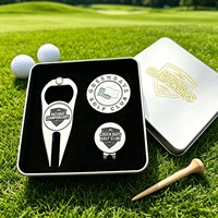 Coffret Cadeau Golf pour Seniors : Marqueur de Balle Amovible, Outil de Réparation de Divots en Acier Inoxydable, Jetons de Poker Métalliques