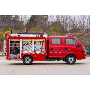 Camion-citerne à eau et mousse Agile Dongfeng 2000 litres 4x2 pour entrepôts, cours et intervention rapide commerciale - Product Image 4