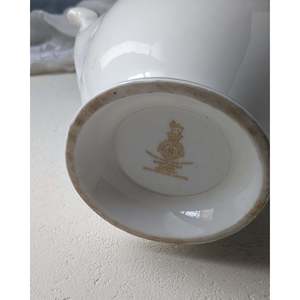 Macchina da Caffè in Porcellana Royal con Decorazione Transfer Windthrop Anni '90 22x26,5 cm - Product Image 5