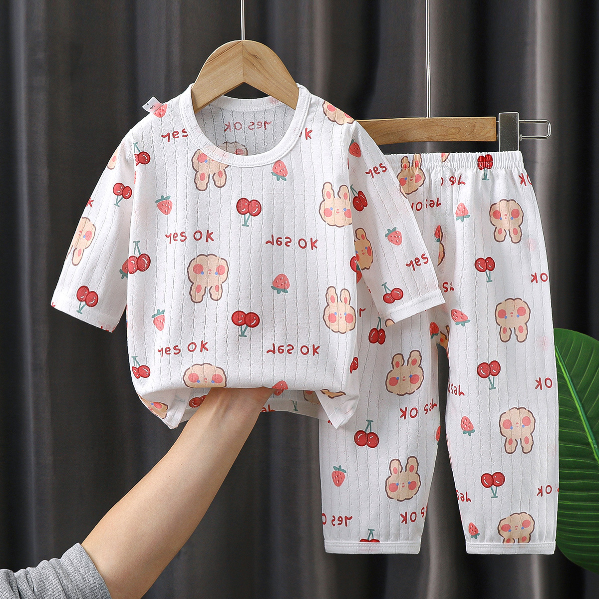 vêtements de maison lapin à fleurs