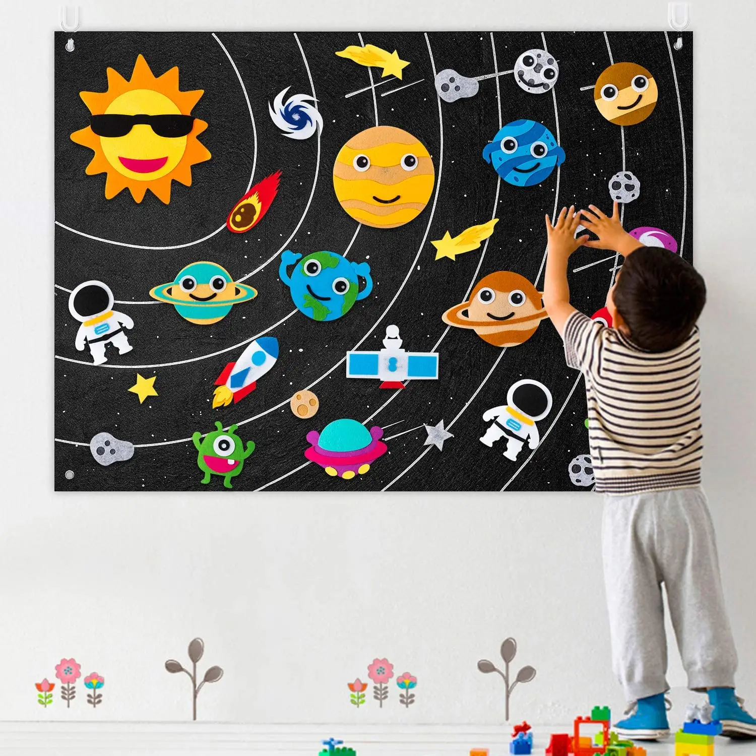 Sistema solar reutilizable para niños y niñas, juego interactivo de universo, juguete sensorial, tablero de Historia de fieltro de espacio exterior