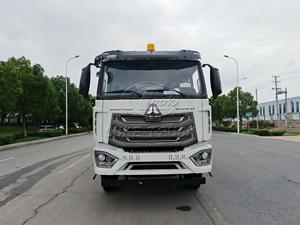 Camion HOWO Vactor avec réservoir en acier inoxydable, pompe HPP, aspiration par jet, commande à distance, camion d'aspiration pour le nettoyage des égouts |   jet-vac |   jetting | jet de lavage des égouts - Product Image 2