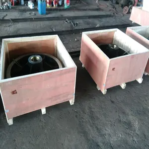 Roda baja industri tempa roda derek kereta api kustom roda derek tempa dengan ukuran berbeda