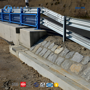 En1317 aashtoプロフェッショナルハイウェイ交通安全バリア亜鉛メッキガードレール道路安全バリア - Product Image 3