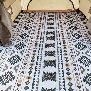 Tapis de pique-nique antidérapant spécifique aux tentes, design épaissi résistant à l'humidité, fibre de polyester écologique pour le camping en plein air et les vacances - Product Image 3