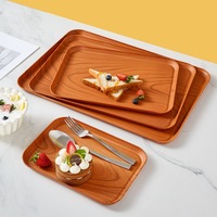 Plateau rectangulaire en plastique imitation bois pour fruits et collations, style rétro
